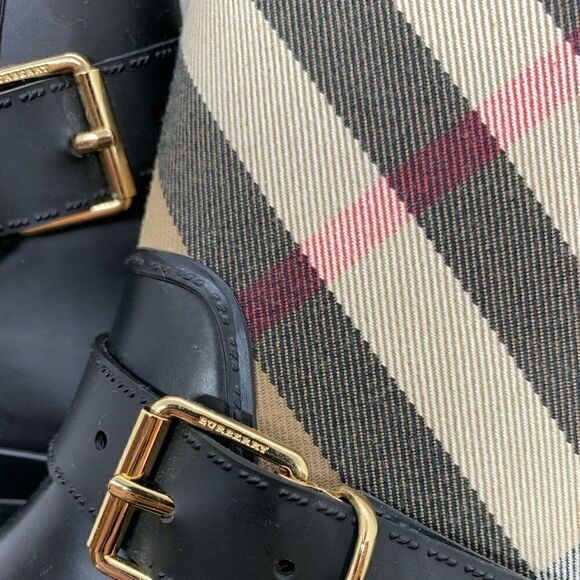 Burberry Rain-boots Nova Check & Rubber Size: 37 - Picture 10 of 16